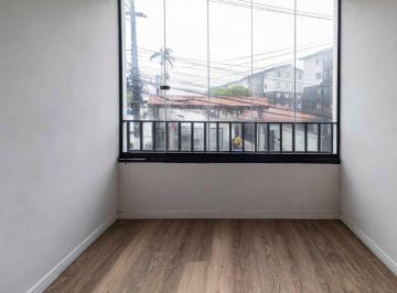 Comercial · 40m² · 7 Quartos · Sala comercial na Rua Chico Mendes, N. 1 • 40 m²