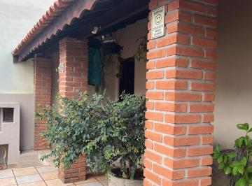 Casa · 206m² · 3 Quartos · 5 Vagas · Casa em Parque Nossa Senhora das Graças, Boituva/SP