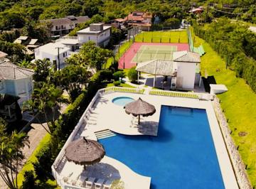 Casa de 4 quartos, São Sebastião · Exclusividade em Paúba: Sobrado de Esquina em Condomínio, 350m da Praia, Lazer de Clube e Segurança
