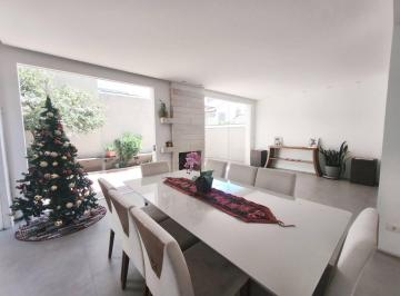Casa · 396m² · 4 Quartos · 4 Vagas · Casa em Condomínio à venda, 4 suítes e 396 m², Granja Julieta - São Paulo