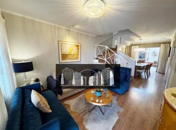 Casa de 3 quartos, São Paulo · Sobrado com 144m² na Chácara Santo Antônio (Zona Sul)