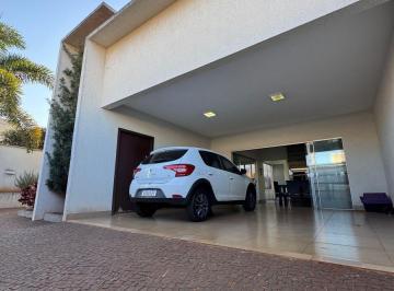 Casa de 3 quartos, Rio Verde · Casa à venda no Solar dos Ataídes II em lote de esquina com 3 quartos e varanda gourmet completa.