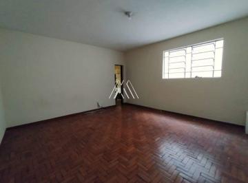 Apartamento · 133m² · 4 Quartos · Alugo apartamento em Itaúna com excelente localização!