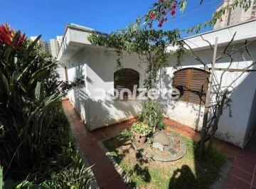 Casa · 200m² · 3 Quartos · 4 Vagas · Casa com 3 dormitórios, 200 m² - venda por R$ 1.200.000,00 ou aluguel por R$ 4.696,00/mês - Vila Val