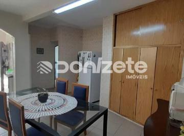 Casa · 188m² · 3 Quartos · 2 Vagas · Casa residencial à venda em Vila Metalúrgica, Santo André – 3 quartos, 1 suíte