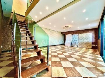 Casa · 640m² · 4 Quartos · 5 Vagas · Casa com 4 Quartos à Venda - 640m² - Trevo - Próximo à Avenida Otacílio Negrão de Lima