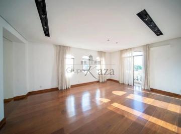 Apartamento · 255m² · 3 Quartos · 4 Vagas · Apartamento - Jardim Paulista - 3 Suítes - 255m².