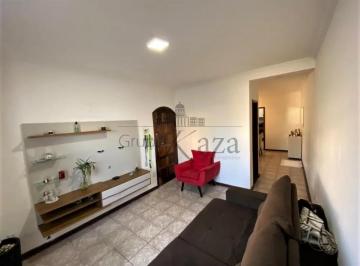 Casa · 136m² · 3 Quartos · 2 Vagas · Casa Sobrado - Jardim das Industrias - 3 Dormitórios - 136m².