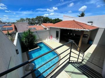 Casa · 300m² · 3 Quartos · 4 Vagas · Casa residencial com 3 quartos sendo 1 suíte disponível para venda no bairro Vigilato Pereira em Ube