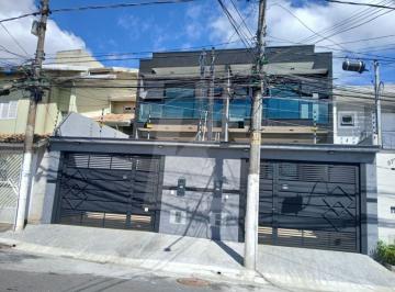 Casa · 140m² · 3 Quartos · 2 Vagas · Sobrado á Venda no Tucuruvi, com 3 quartos, 2 suíte, 2 vagas de garagem 140m²