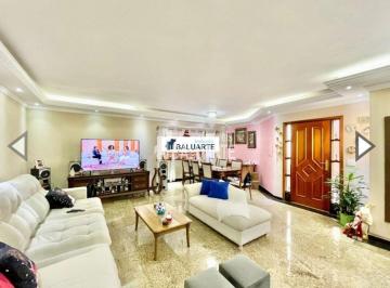 Casa · 191m² · 4 Quartos · 3 Vagas · Casa com 4 Quartos e 5 banheiros à Venda, 191 m²