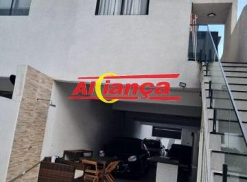 Casa · 200m² · 3 Quartos · 6 Vagas · Sobrado com 3 quartos para alugar, 200m² -Jardim Vila Galvão - Guarulhos /SP - por R$9.000,00