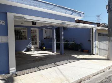 Casa · 115m² · 3 Quartos · 3 Vagas · Casa à venda com 3 quartos 2 banheiros na Super Quadra Morumbi, São Paulo e 3 vagas.