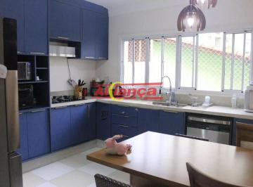 Casa · 287m² · 3 Quartos · 4 Vagas · Sobrado para Venda, 287m², 3 Quartos e 4 Vagas no Macedo - Guarulhos