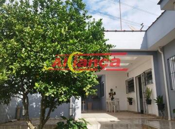 Casa · 182m² · 3 Quartos · 4 Vagas · CASA TÉRREA LINDA É ESPAÇOSA!!