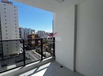 Apartamento · 70m² · 2 Quartos · 1 Vaga · Apartamento de 2 quartos 1 suite localizado na quadra do mar