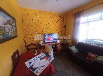 Casa · 68m² · 2 Quartos · 1 Vaga · Casa de vila com 2 quartos Garagem coberta, em Oswaldo Cruz.