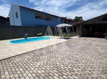 Casa · 160m² · 4 Quartos · 2 Vagas · Casa à venda no bairro São João do Rio Vermelho - Florianópolis/SC