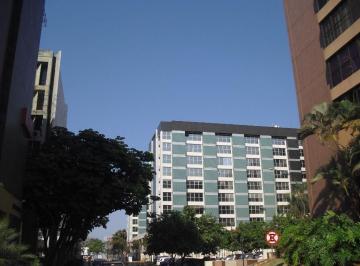 22fc6d96fa2aa51d956eb8b5e392f1315da1ebd6 · SRTVS 701, Ed. Multiempresarial , Sala com garagem
