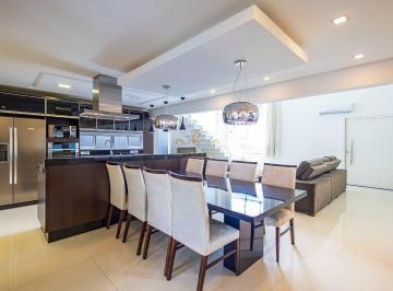 6697_iHo6eV73194Ju121Jw7_6697697d08c7a3ff8.jpg · CASA EM CONDOMÍNIO COM 4 QUARTOS 224,39M²