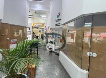 Salas na Galeria Dei Fiori, no centro da cidade de Vinhedo com  18m² a · Salas na Galeria Dei Fiori, no centro da cidade de Vinhedo com  18m² a sala 7 e 21 m2  a sala 9 + 4 