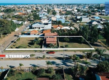 Terreno · 1800m² · 5 terrenos à beira mar de Xangri Lá