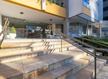 Apartamento de 3 quartos, Curitiba · Apartamento com 133,00 m² Privativos 03 Quartos (01 suíte) no Centro Cívico