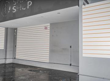 Comercial · 64m² · Loja em galeria na Rua Teodoro Sampaio, N. 1020 - Loja 7 • 64 m²