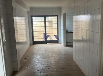 Foto 13 · Casa para locação em Catanduva-SP, bairro Loteamento Cerradinho: 3 quartos, 1 suíte, 2 salas, 3 banh
