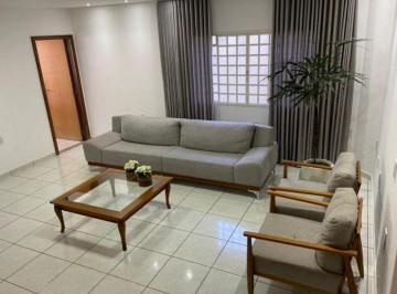 Casa de 3 quartos, Sorocaba · Casa com 180 m² e 3 quartos à venda em Jardim Santa Rosália