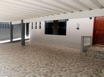 Casa de 4 quartos, São Paulo · Casa com 210 m² e 4 quartos à venda em Parque Continental