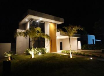 Casa de 4 quartos, Pardinho · Casa Térrea Moderna e Elegante - 4 Dormitórios com 2 Suítes - No Asfalto - Ninho Verde 2 - Pardinho