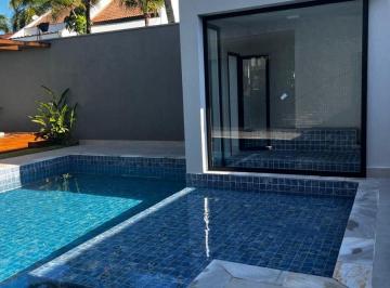 Casa de 5 quartos, Guarujá · Jardim Acapulco -Guarujá -Casa com 5 suítes à venda,415m²- R$ 5.900.000