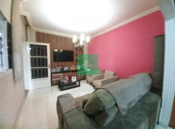 Foto 01 · Casa à venda em Betim-MG, bairro Senhora de Fátima: 3 quartos, 1 suíte, 1 sala, 2 banheiros, 2 vagas