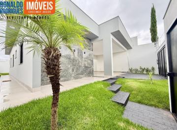 Foto 01 · Casa, Chácara Flora, Patrocínio, MG
