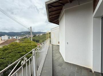 Casa · 210m² · Casa em Jardim Centenario  -  Poços de Caldas