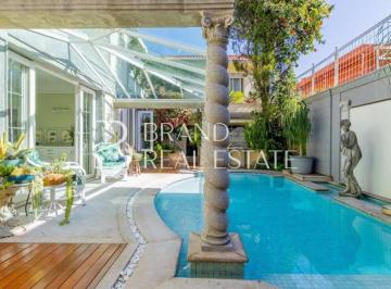 Casa · 572m² · 5 Quartos · 5 Vagas · Casa Clássica à Venda no Jardim Luzitânia 572m² 5 Quartos 2 Suítes Adega e Espaço Gourmet Exclusivo