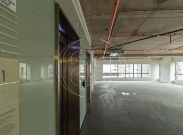 Comercial · 198m² · 2 Vagas · Oportunidade Imperdível! Espaçosa Sala Comercial no Coração do Bairro de Moema !