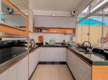 QC 14 B 2 - JOAO-11 · CASA DE CANTO COM GARAGEM COBERTA NA QC 14 – JARDINS MANGUEIRAL