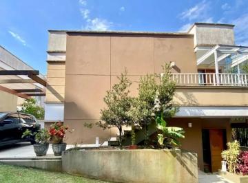 Apartamento de 2 quartos, Petrópolis · Apartamento dentro de condomínio na Castelânea