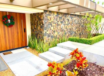 Casa de 5 quartos, Brasília · Casa com 1200 m² e 5 quartos para aluguel mobiliada no Lago Sul