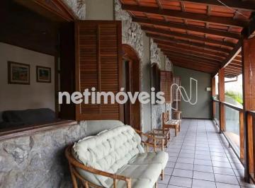 Casa · 360m² · 5 Quartos · 4 Vagas · Casa ampla à venda no Guarani