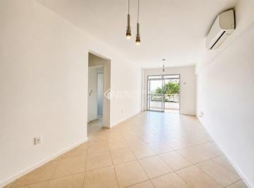 10 · Andar alto, com sol e vista.