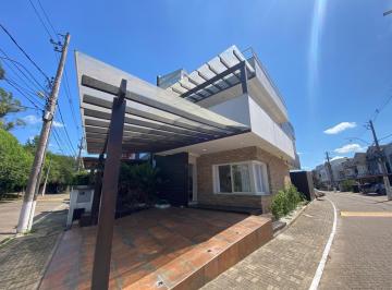 Casa · 171m² · 3 Quartos · 2 Vagas · Casa em condomínio semimobiliada, no Lagos de Nova Ipanema