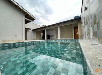 Casa de 3 quartos, Caldas Novas · Casa para Venda no bairro Jardim Serrano, localizado na cidade de Caldas Novas / GO.