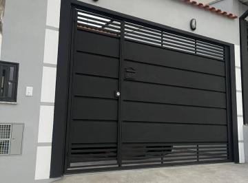 Casa · 56m² · 2 Quartos · 2 Vagas · Casa Térrea com 02 Dormitórios (01 Suíte) Jd Cerejeiras Arujá