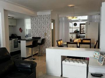 Casa de 3 quartos, Jundiaí · Casa em condomínio com piscina, academia, quadra, playground em Jundiaí