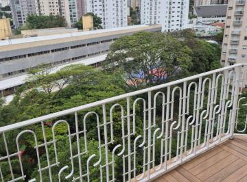 Apartamento de 3 quartos, São Paulo · Apartamento 3 dormitórios com varanda perto do metrô