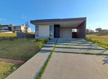Casa de 3 quartos, Pardinho · Casa Nova com 175m² 3 Dormitórios, no asfalto - Ninho Verde 2 - Pardinho