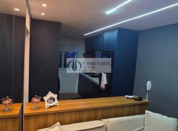 Apartamento · 40m² · 2 Quartos · Lindo Apartamento Reformado com 2 Dormitórios na Vila Matilde